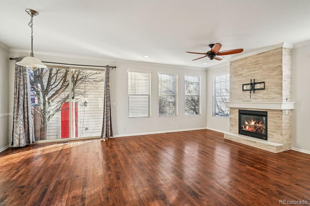 8002 E 49th Place Denver CO 80238