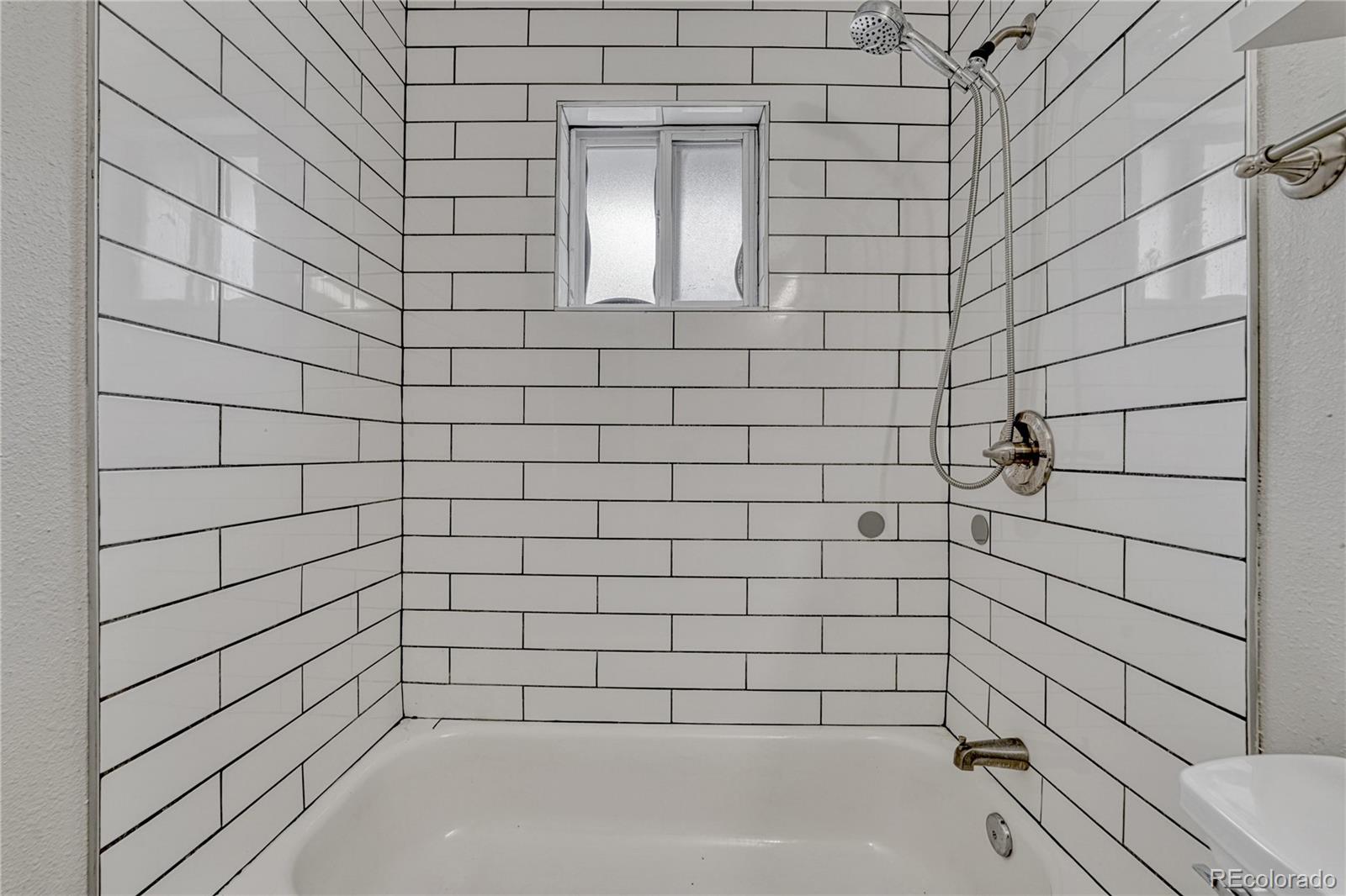 1158 S Navajo Street Denver CO 80223