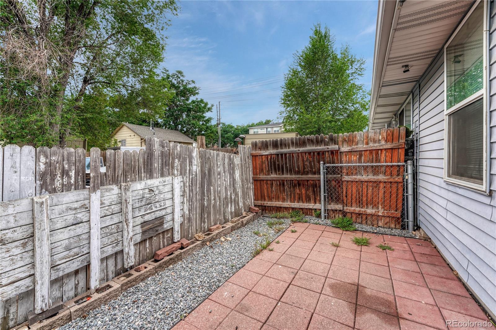 1158 S Navajo Street Denver CO 80223