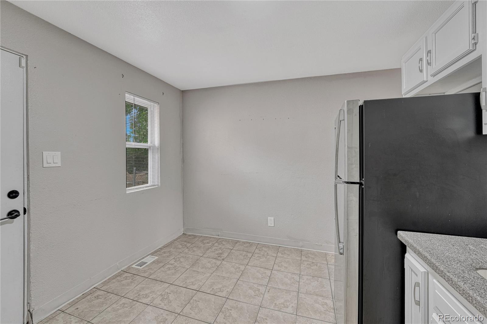 1158 S Navajo Street Denver CO 80223