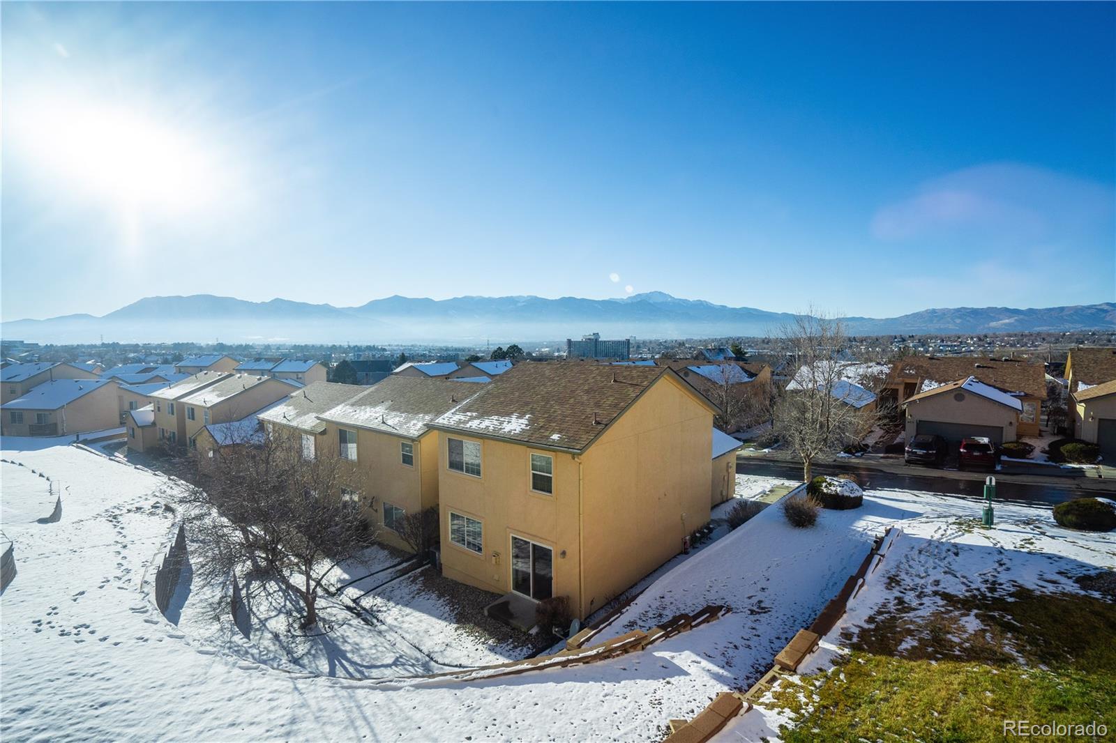 672 Bosque Vista Point Colorado Springs CO 80916