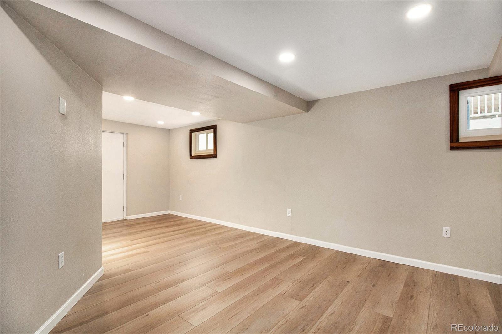 1140 Roslyn Street Denver CO 80220