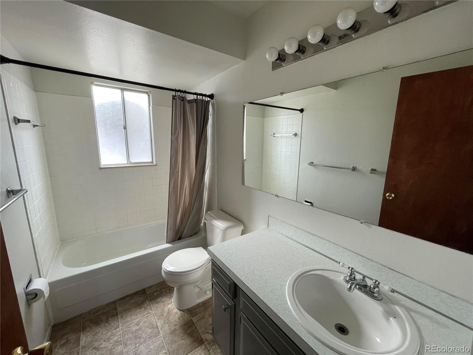 9376 W 57th Avenue Arvada CO 80002