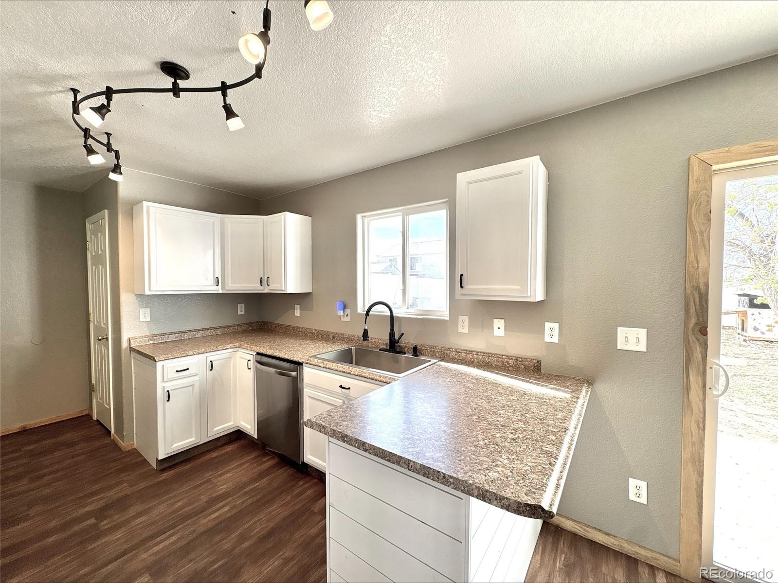 2234 Meadowlark Lane Pueblo CO 81008