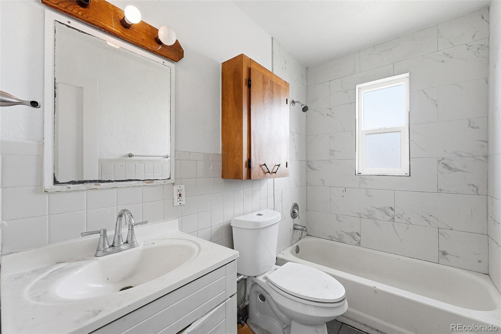 6890 Monaco Street Commerce City CO 80022