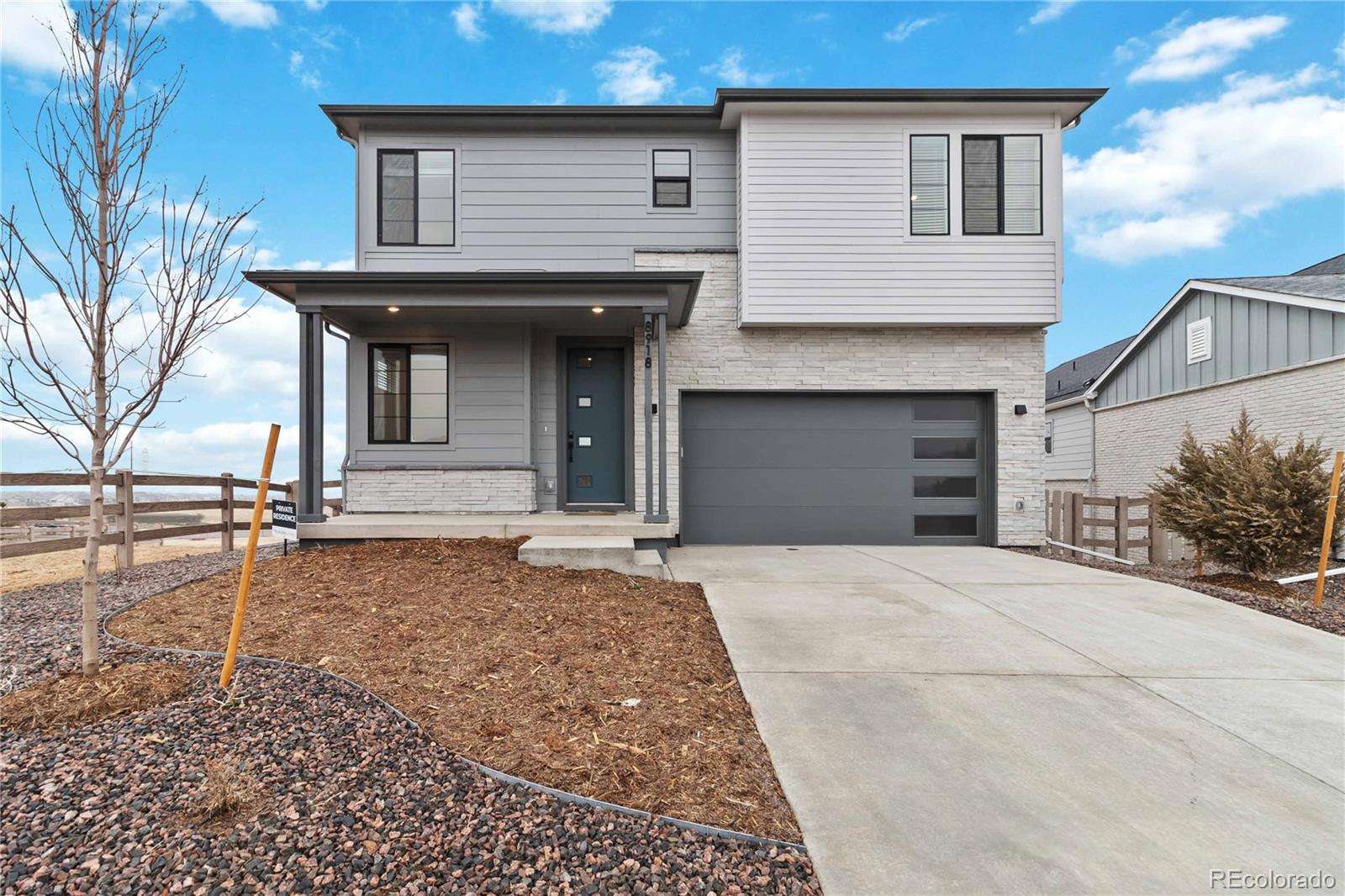 Littleton CO, 8918 Whiteclover Street