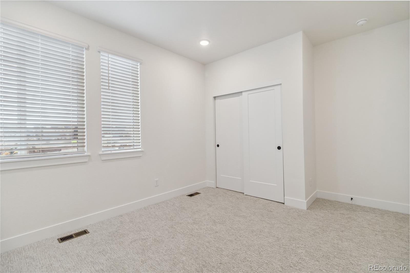 8918 Whiteclover Street Littleton CO 80125