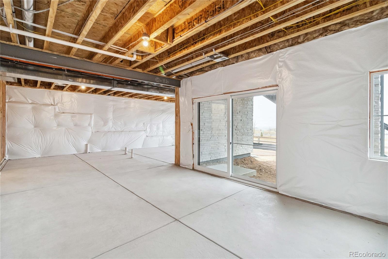 8918 Whiteclover Street Littleton CO 80125