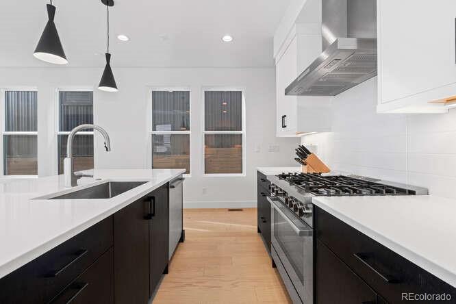 3646 Quivas Street Denver CO 80211