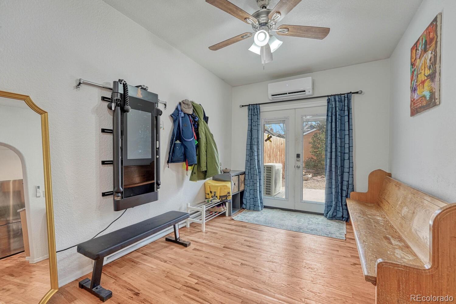2904 Colorado Colorado Springs CO 80904