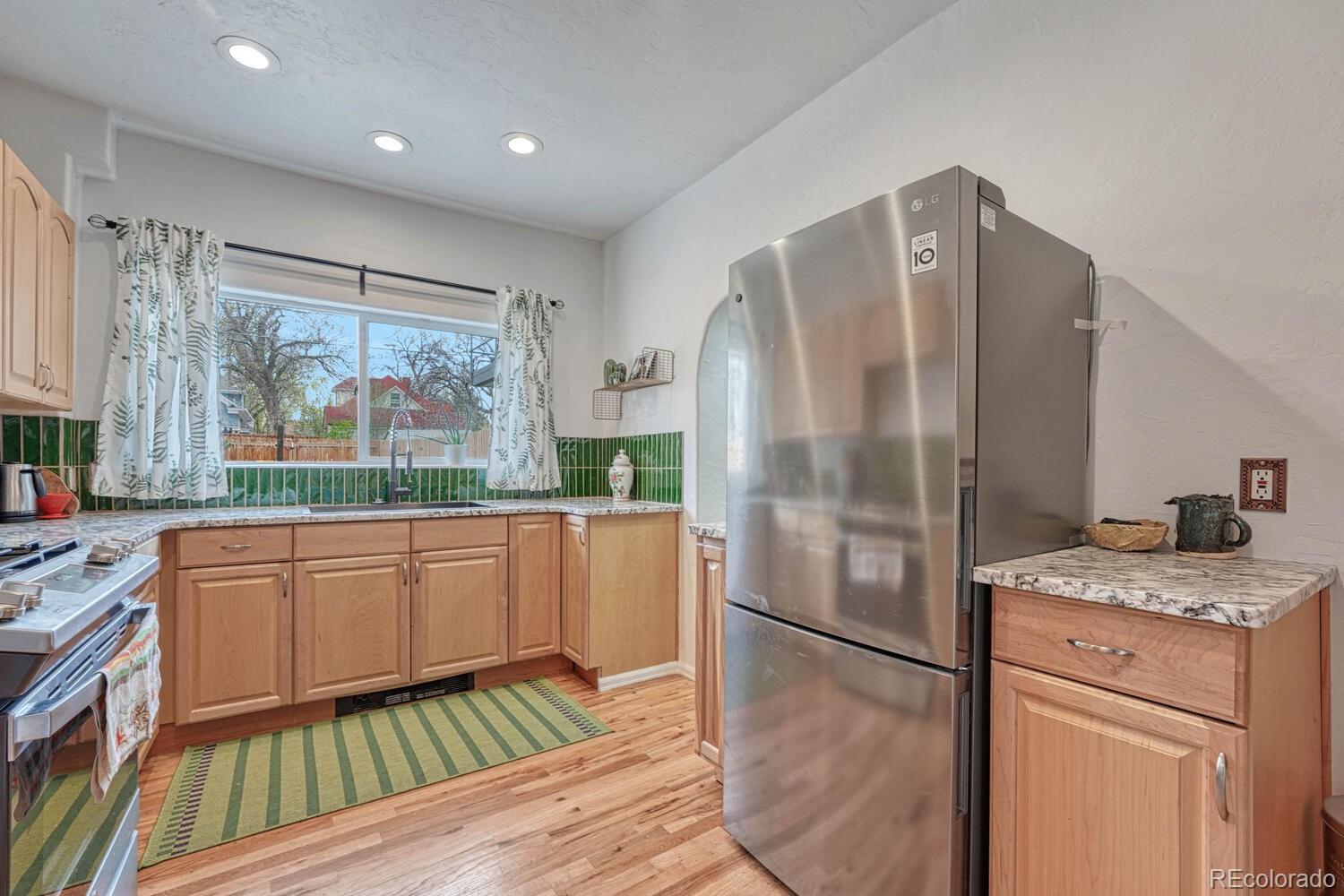 2904 Colorado Colorado Springs CO 80904