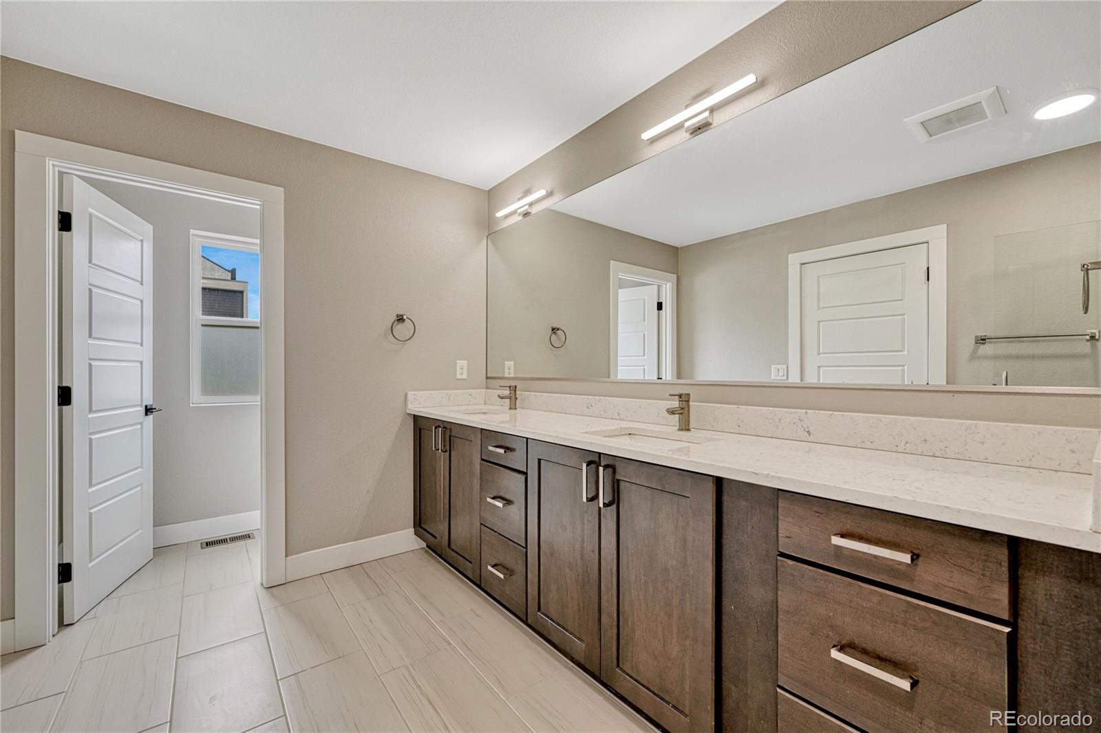 2891 W Parkside Place Denver CO 80221