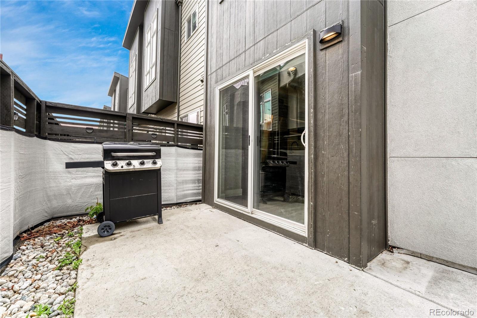 2891 W Parkside Place Denver CO 80221