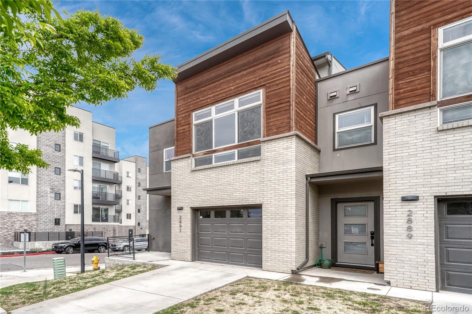 2891 W Parkside Place Denver CO 80221