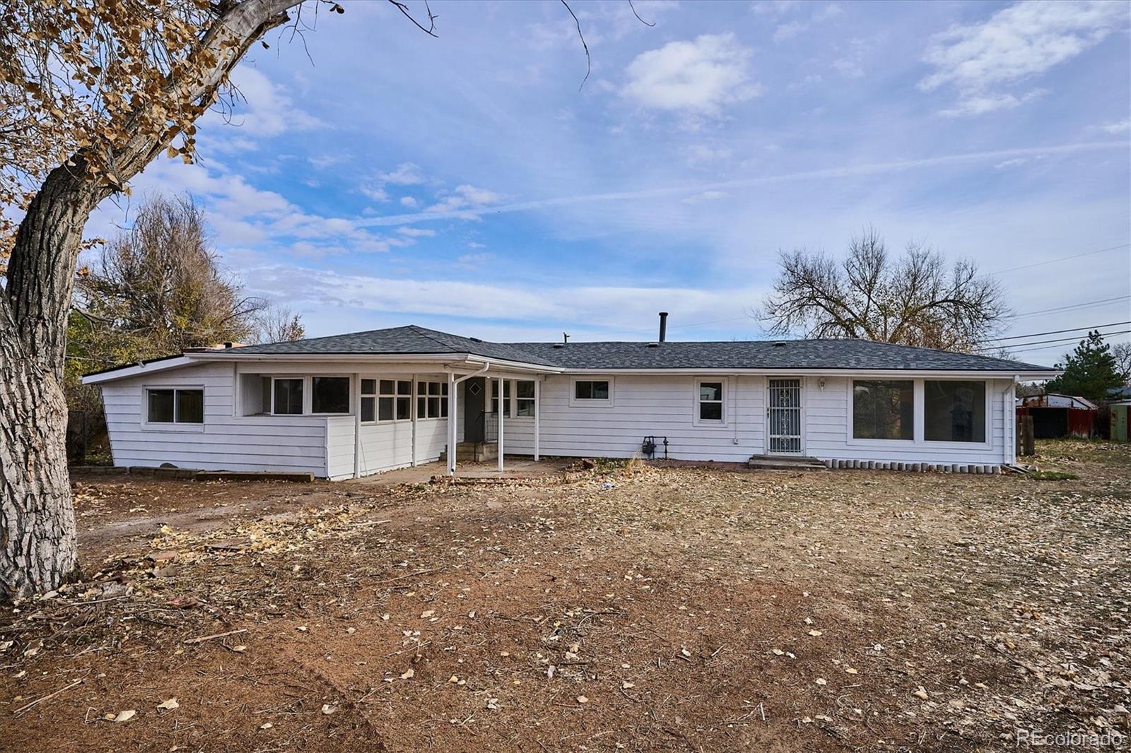 2110 Eagle Circle Aurora CO 80011