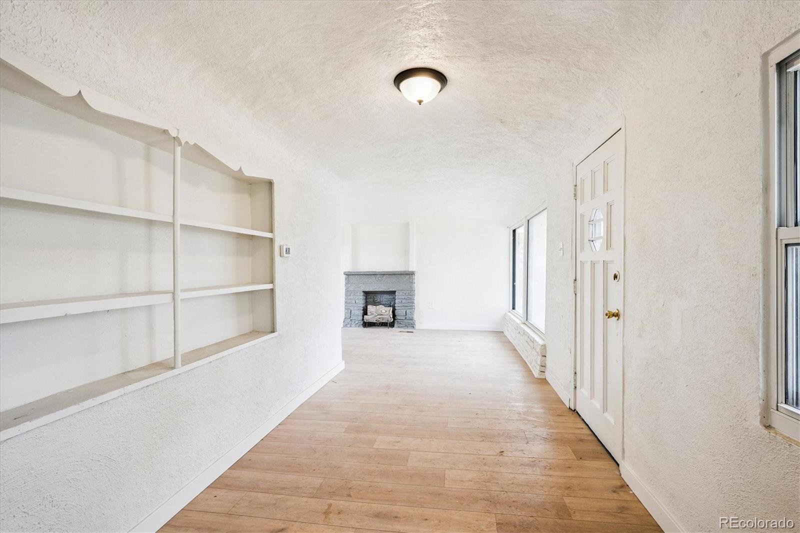 2110 Eagle Circle Aurora CO 80011