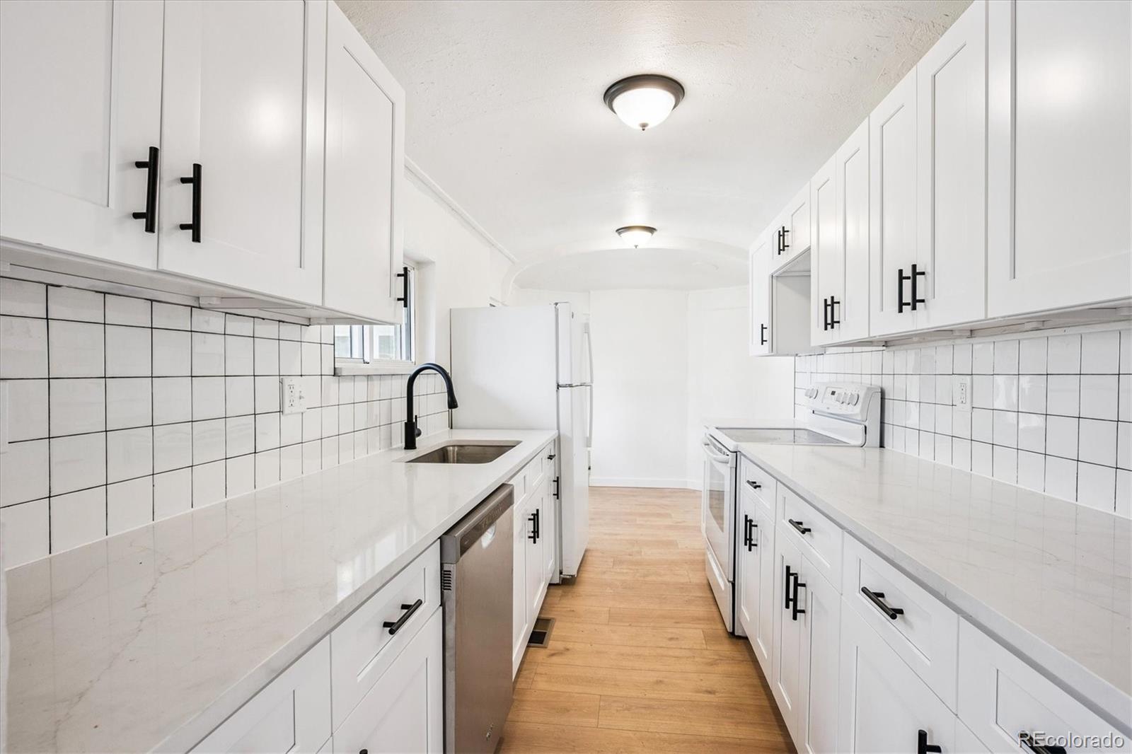 2110 Eagle Circle Aurora CO 80011