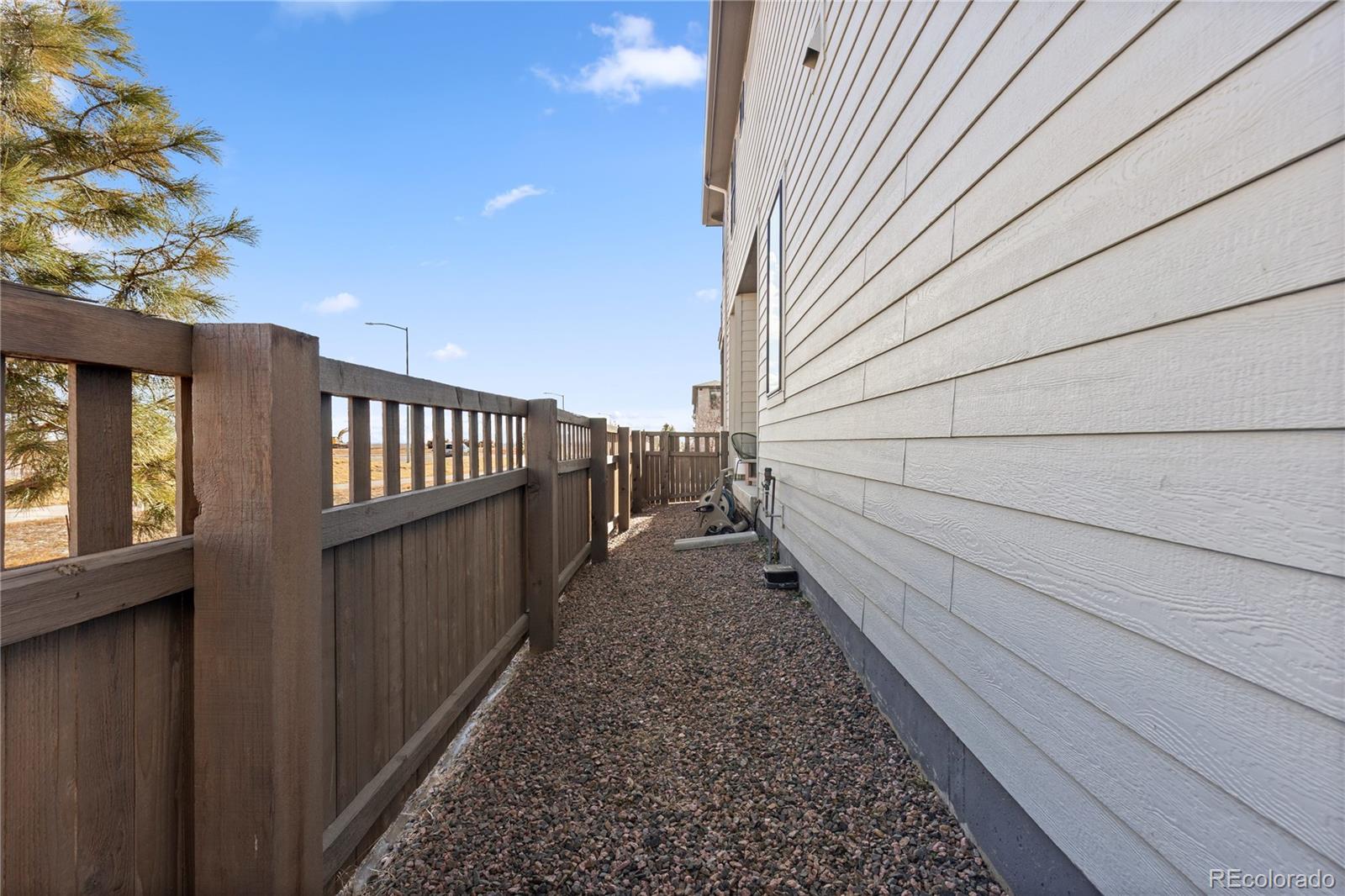 6058 N Perth Street Aurora CO 80019