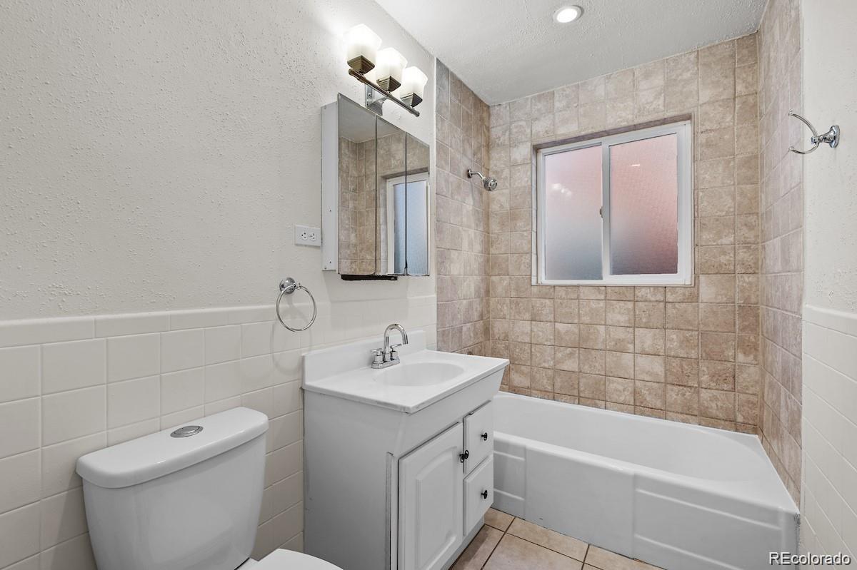 3085 Clermont Street Denver CO 80207