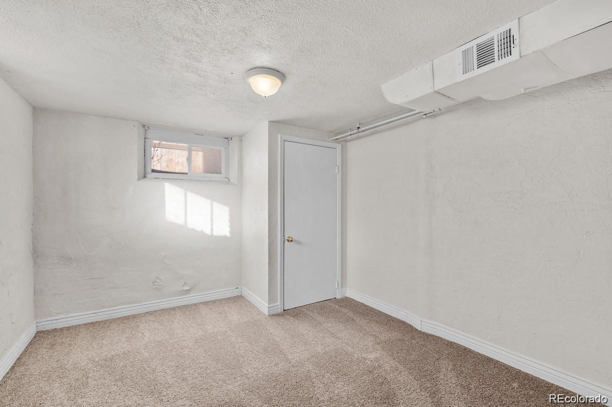 3085 Clermont Street Denver CO 80207