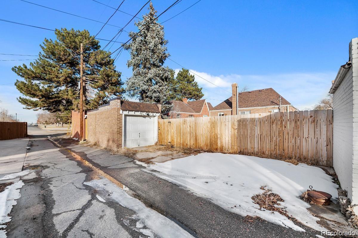 3085 Clermont Street Denver CO 80207