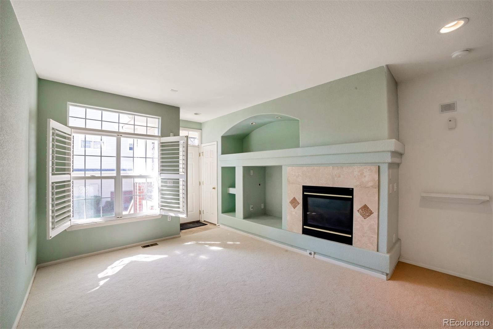 9816 E Carolina Place Aurora CO 80247