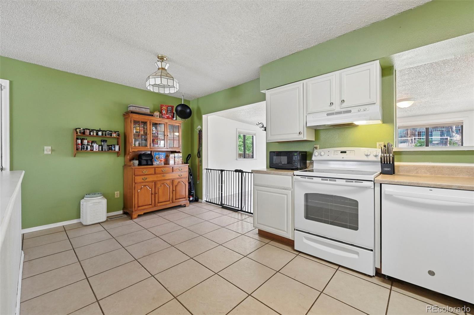2007 Capulin Drive Colorado Springs CO 80910