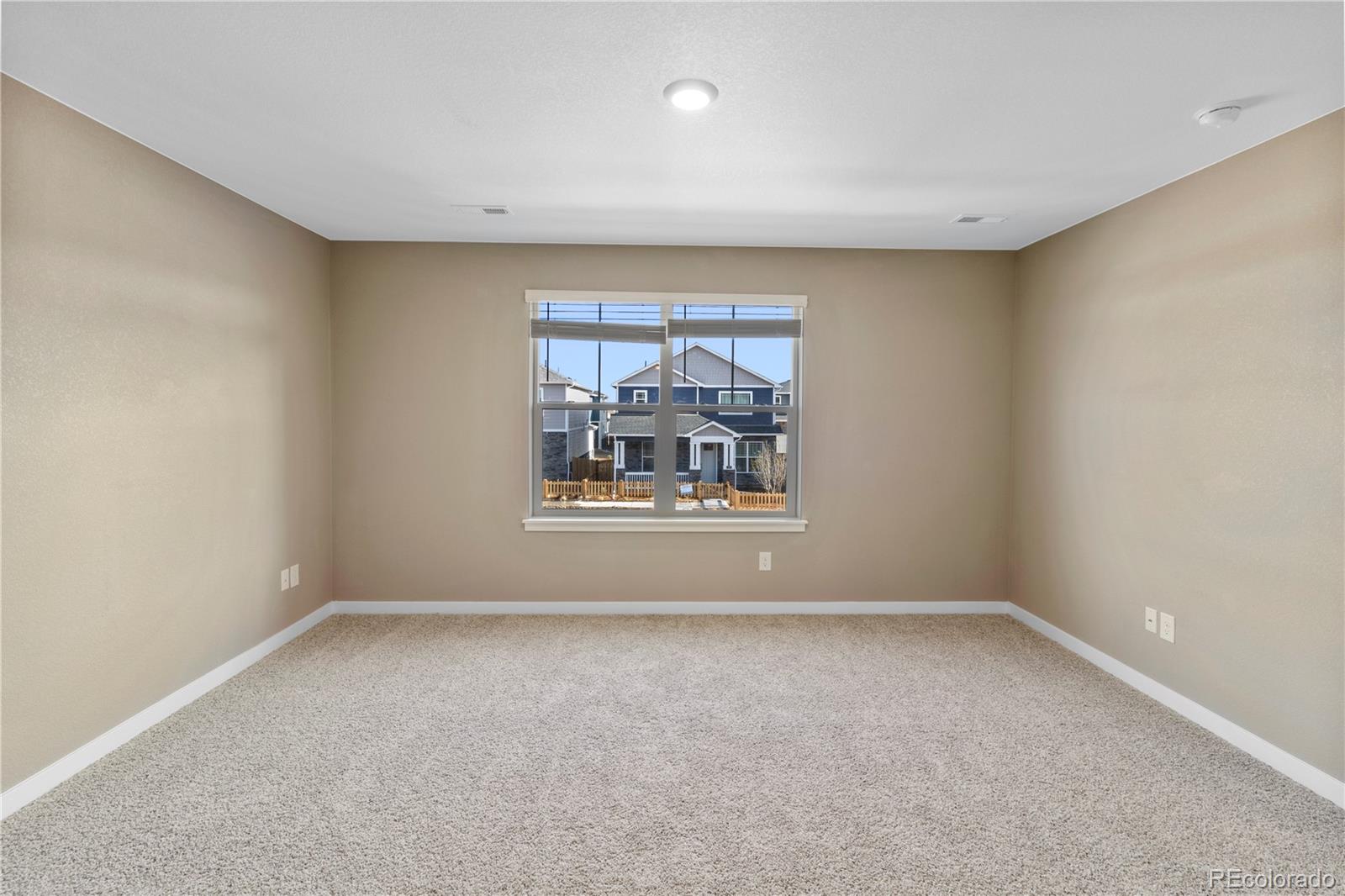 827 N Quatar Street Aurora CO 80018