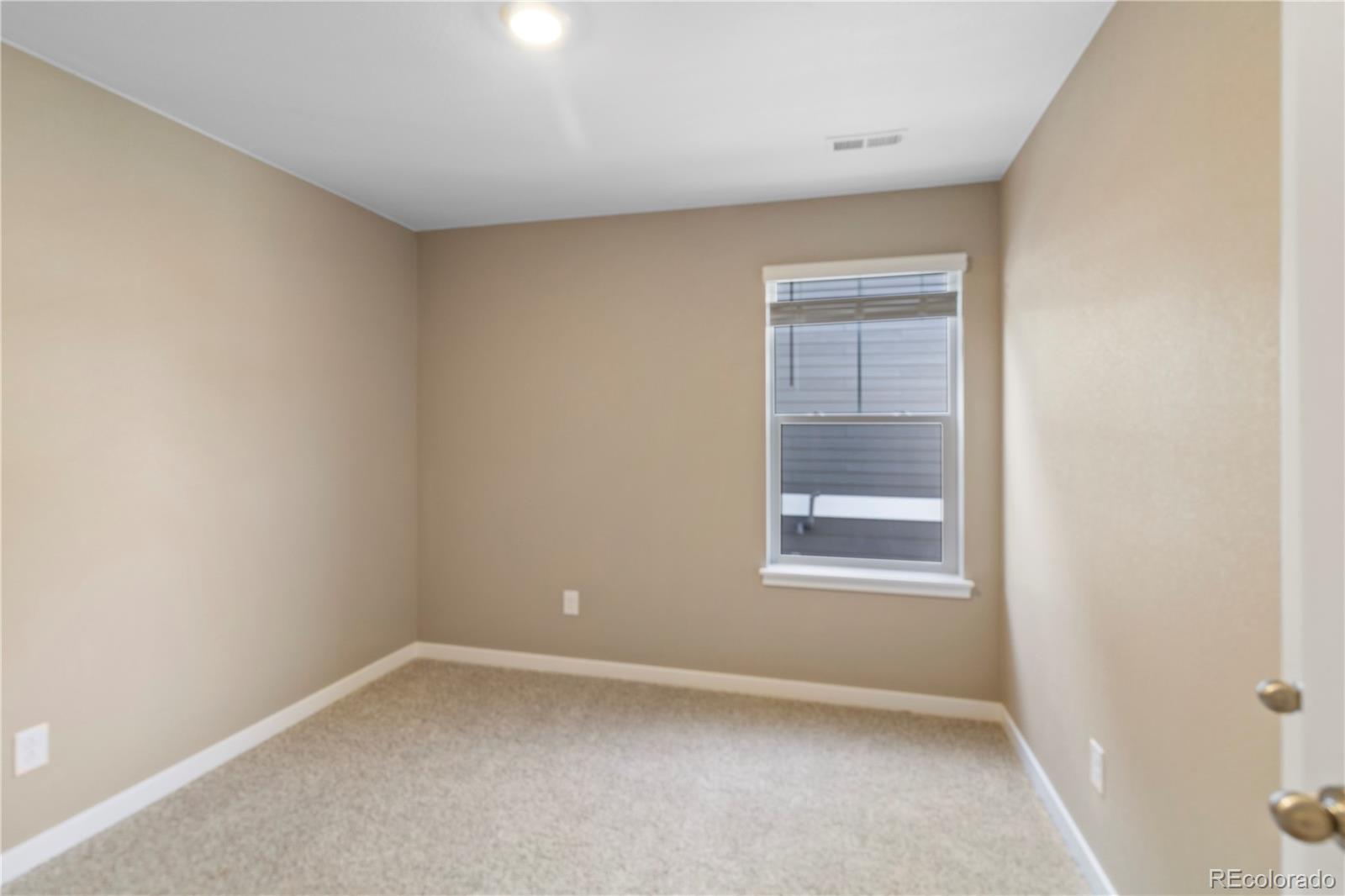 827 N Quatar Street Aurora CO 80018