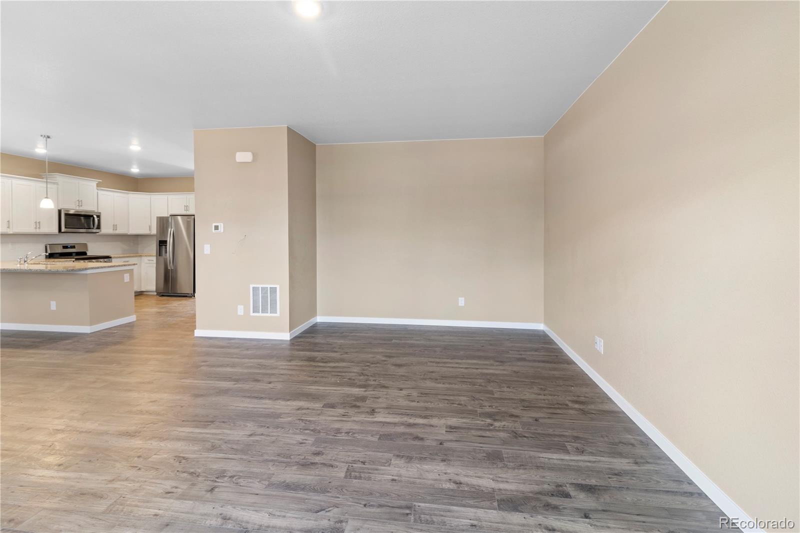 827 N Quatar Street Aurora CO 80018