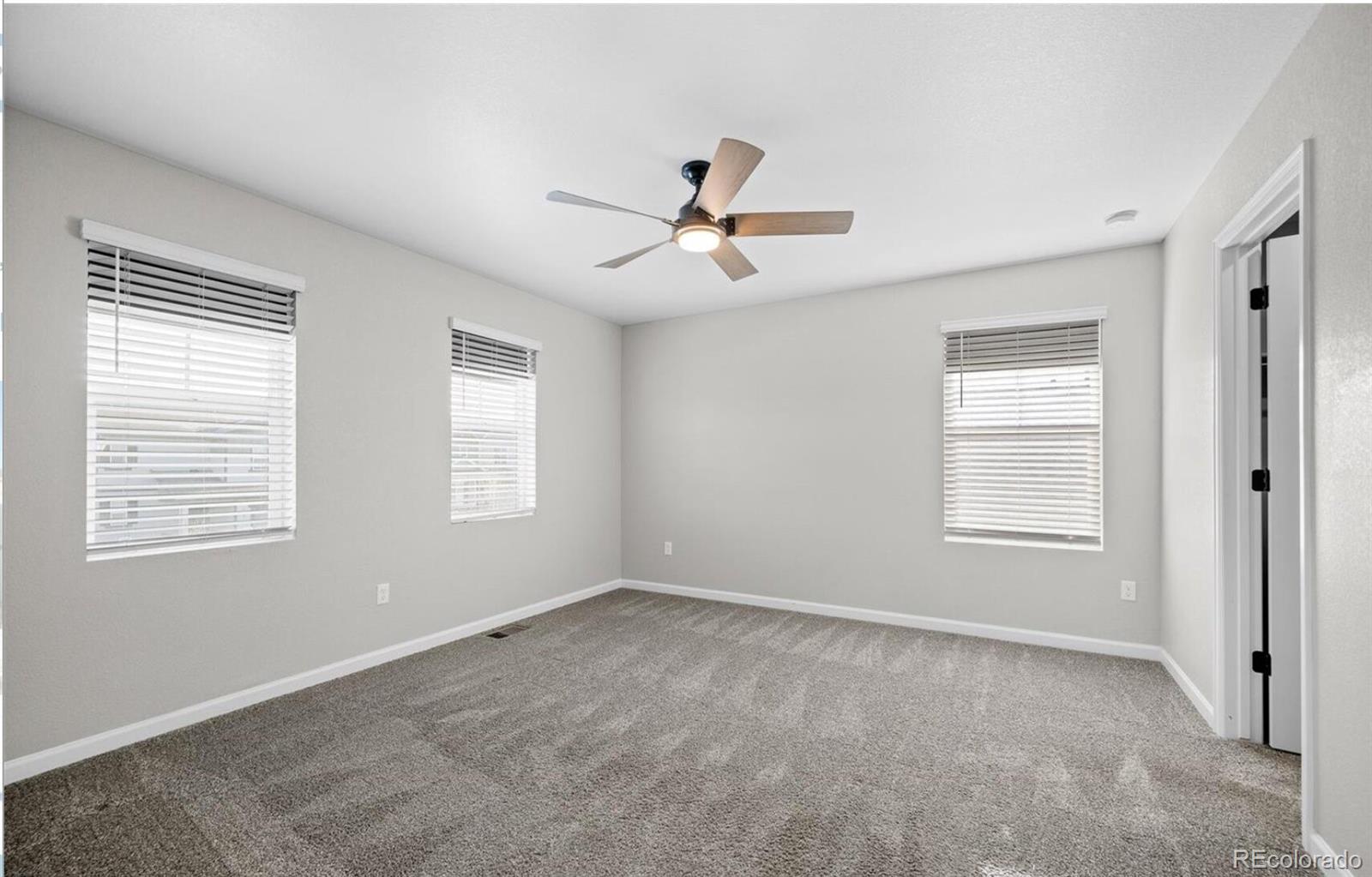 4633 S Nepal Way Aurora CO 80015