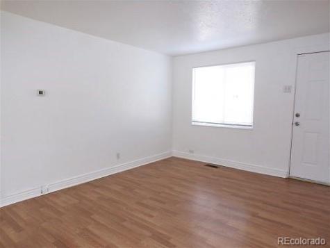 1129 Dallas Street Aurora CO 80010