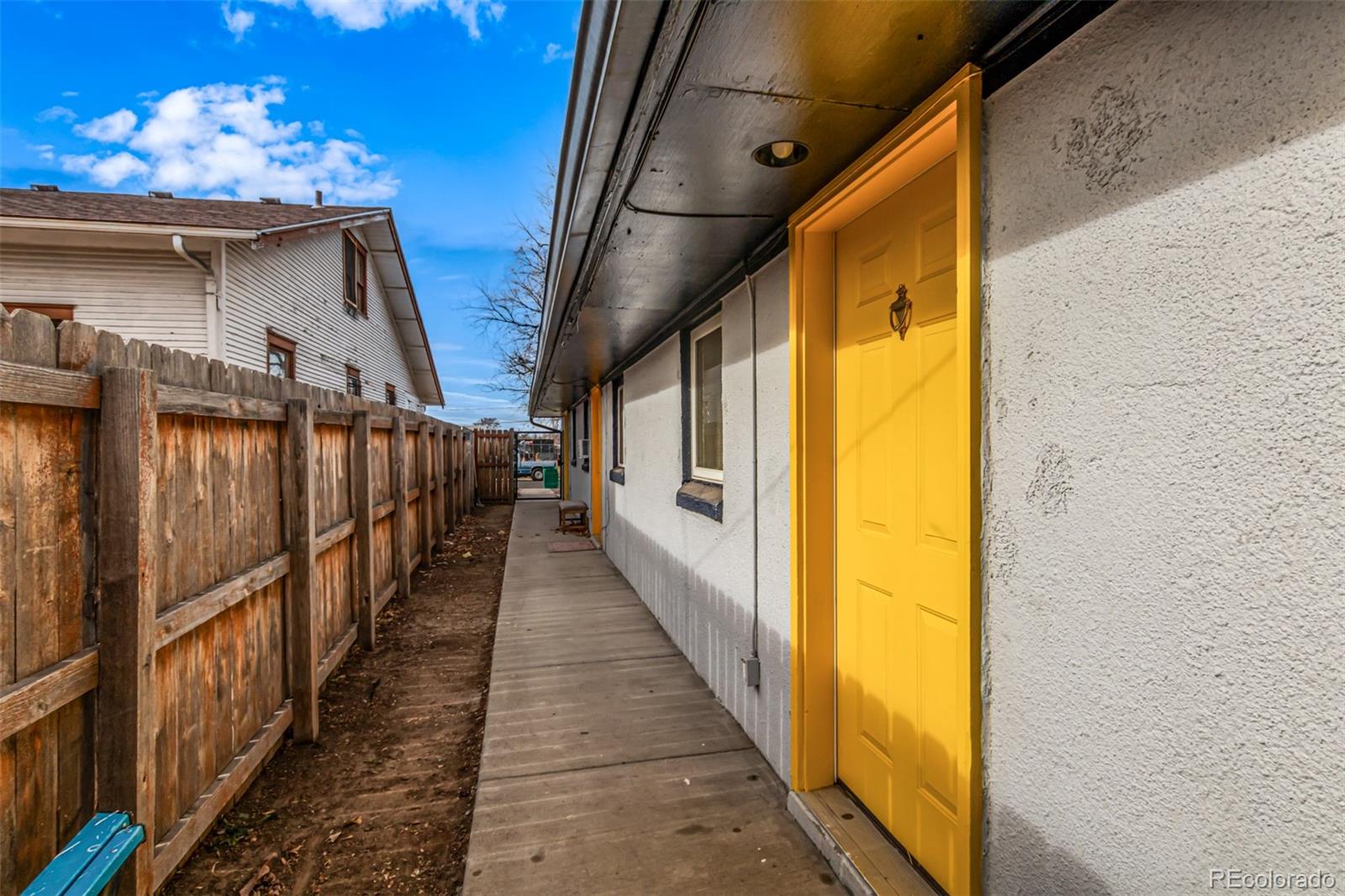 1538 Clinton Street Aurora CO 80010