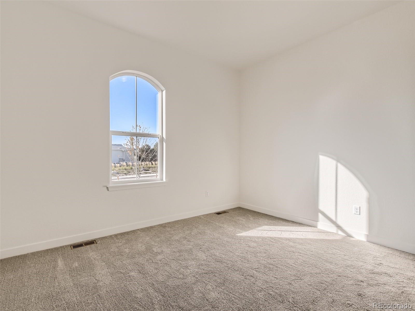 15678 Valentia Street Street Thornton CO 80602