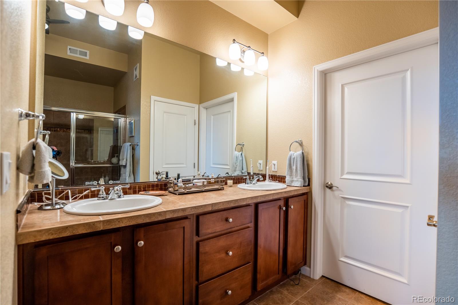 7865 Vallagio Lane Englewood CO 80112