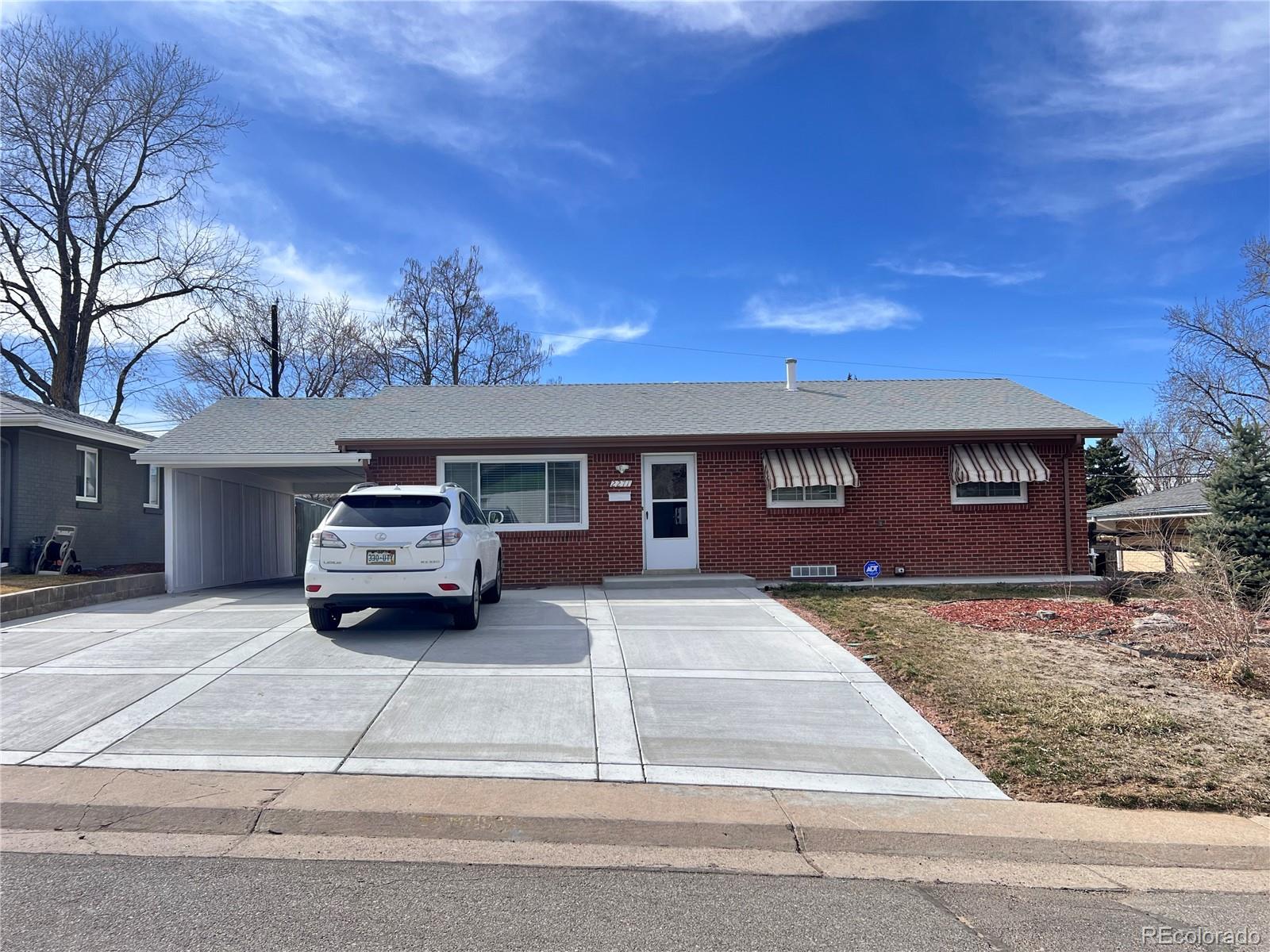 2271 S Vrain Street Denver CO 80219