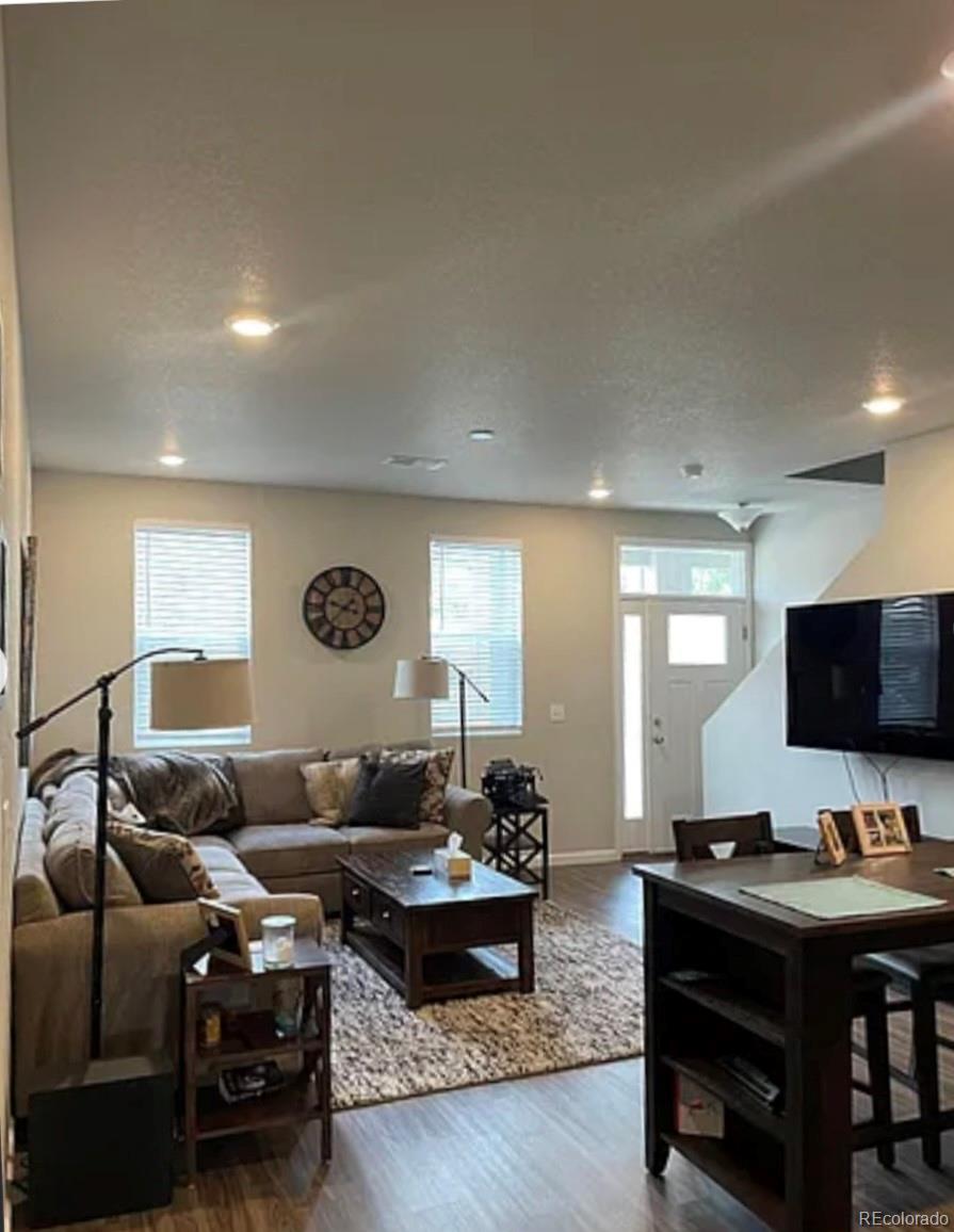 1038 Oak Circle Denver CO 80215