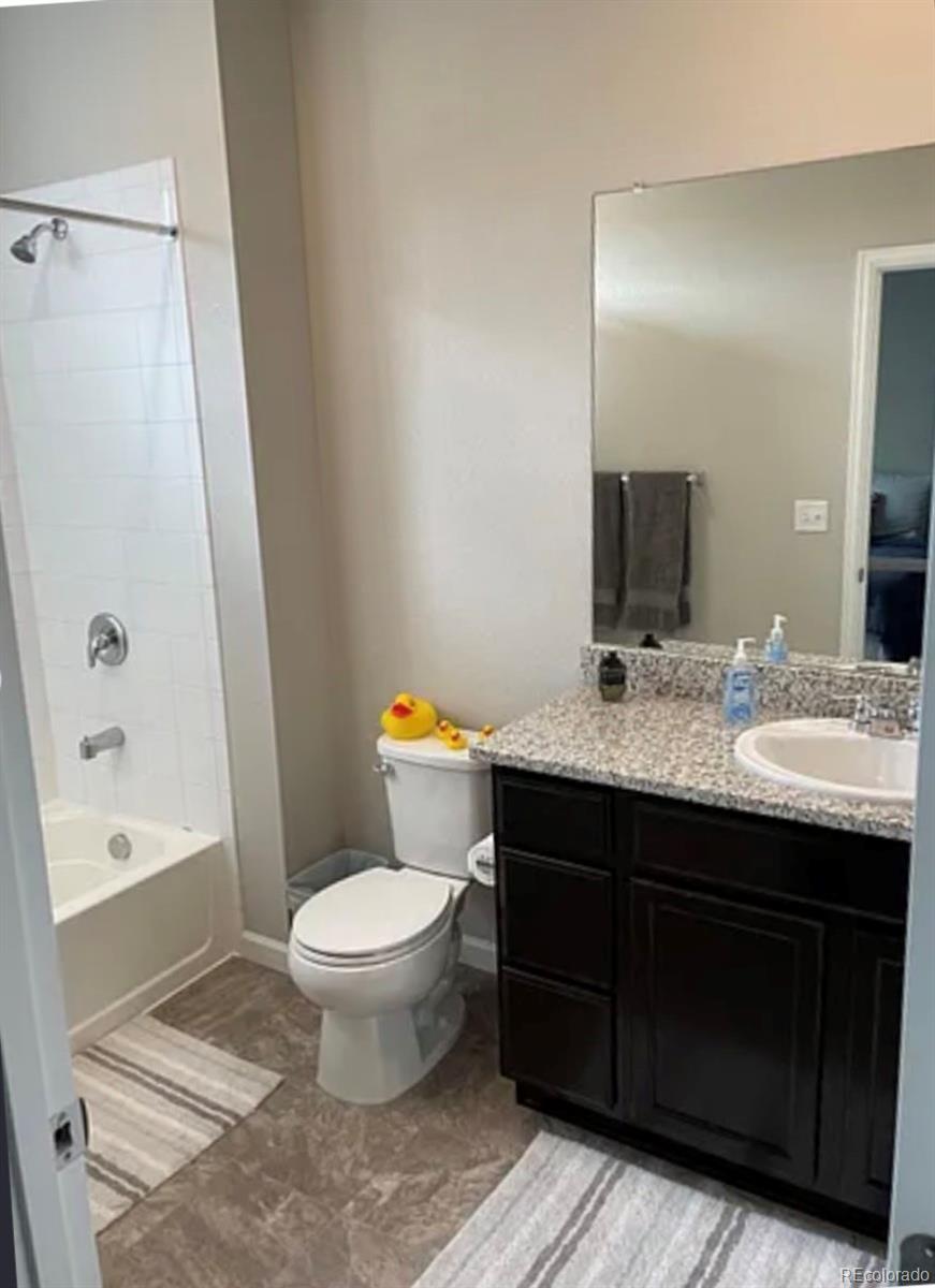 1038 Oak Circle Denver CO 80215
