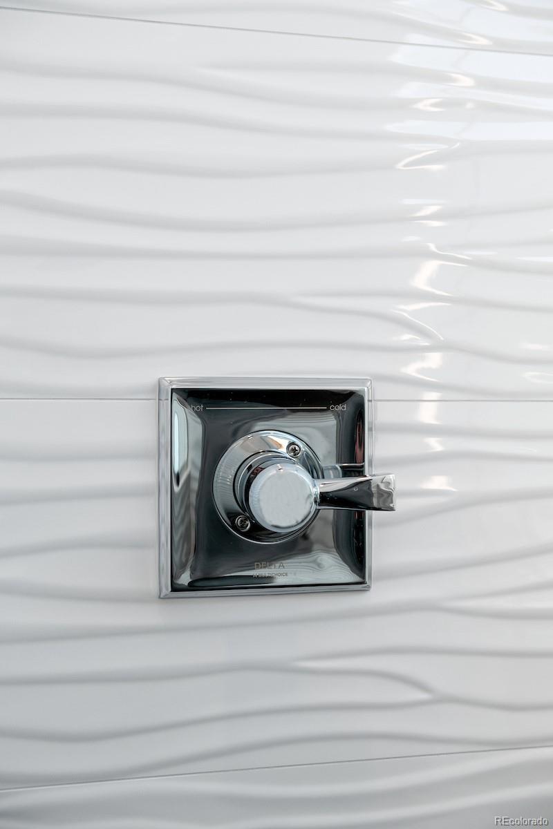 1624 Irving Street Denver CO 80204