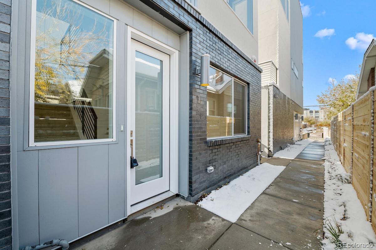 1624 Irving Street Denver CO 80204