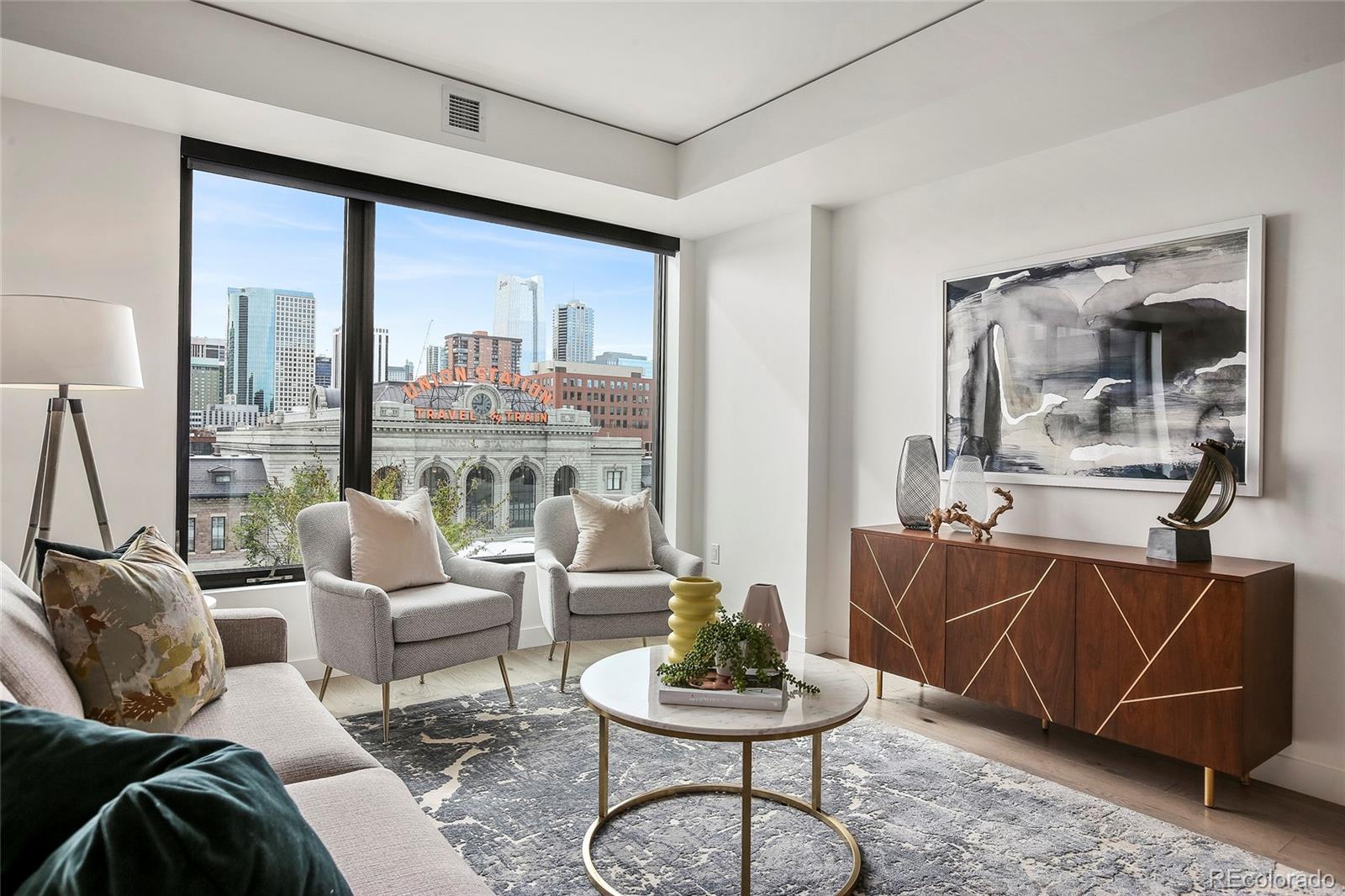 Denver CO, 1750 Wewatta Street, Unit 602