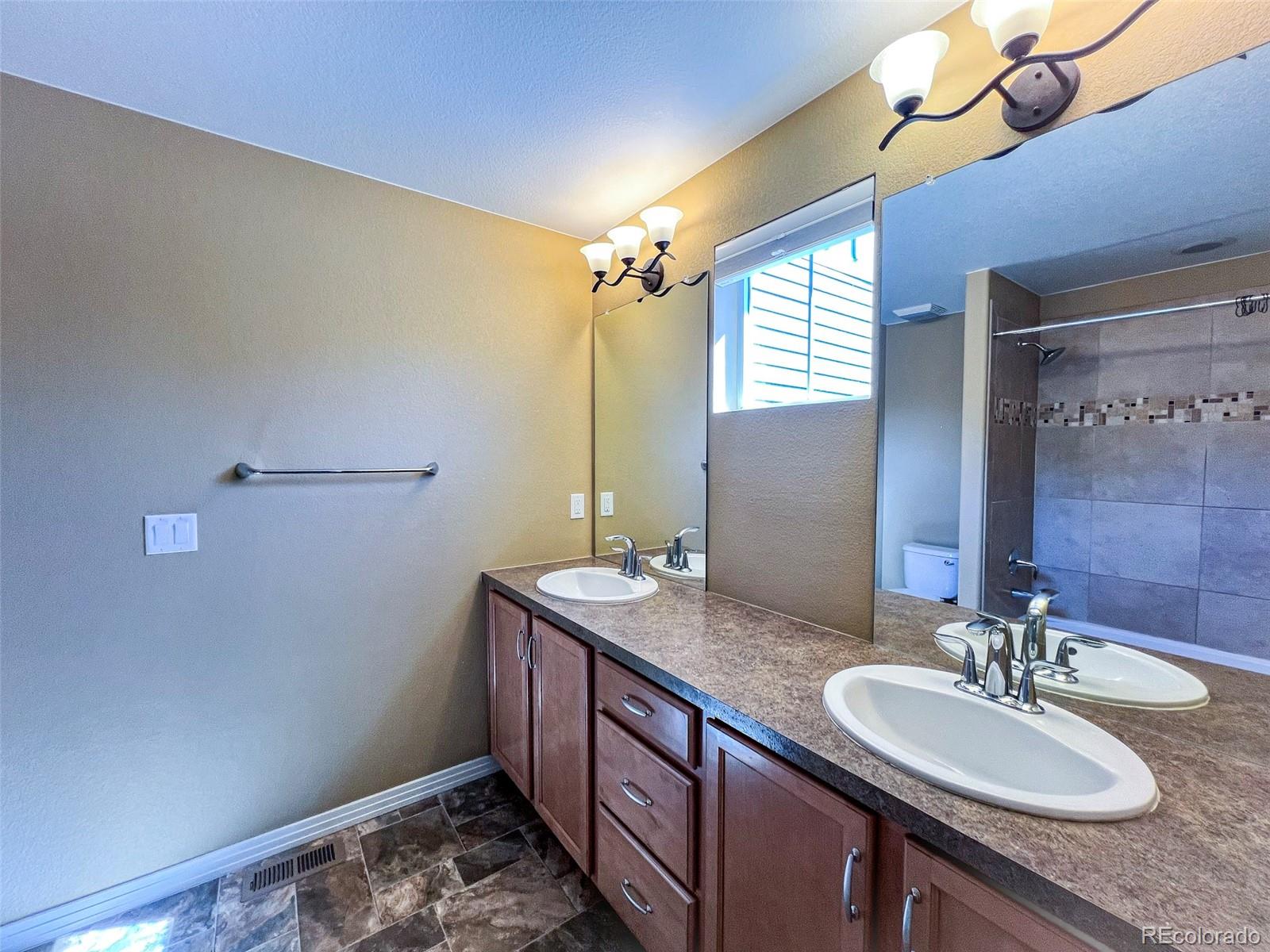 1524 Renaissance Drive Longmont CO 80503