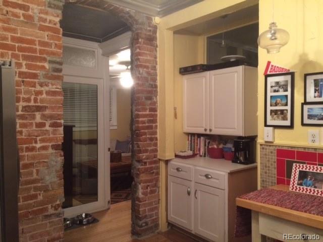 123 S Pennsylvania Street Denver CO 80209