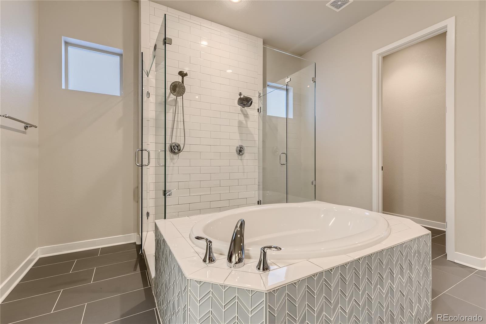 22280 Boundstone Drive Parker CO 80138