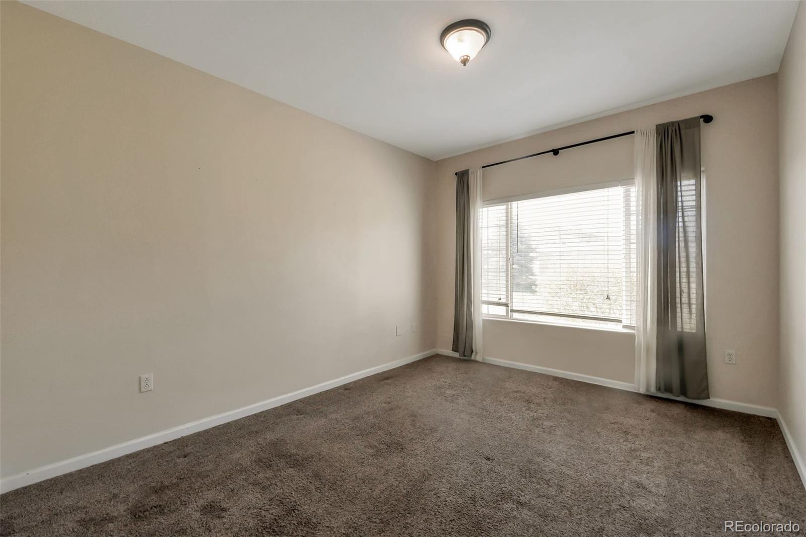 5435 S Dover Street Littleton CO 80123