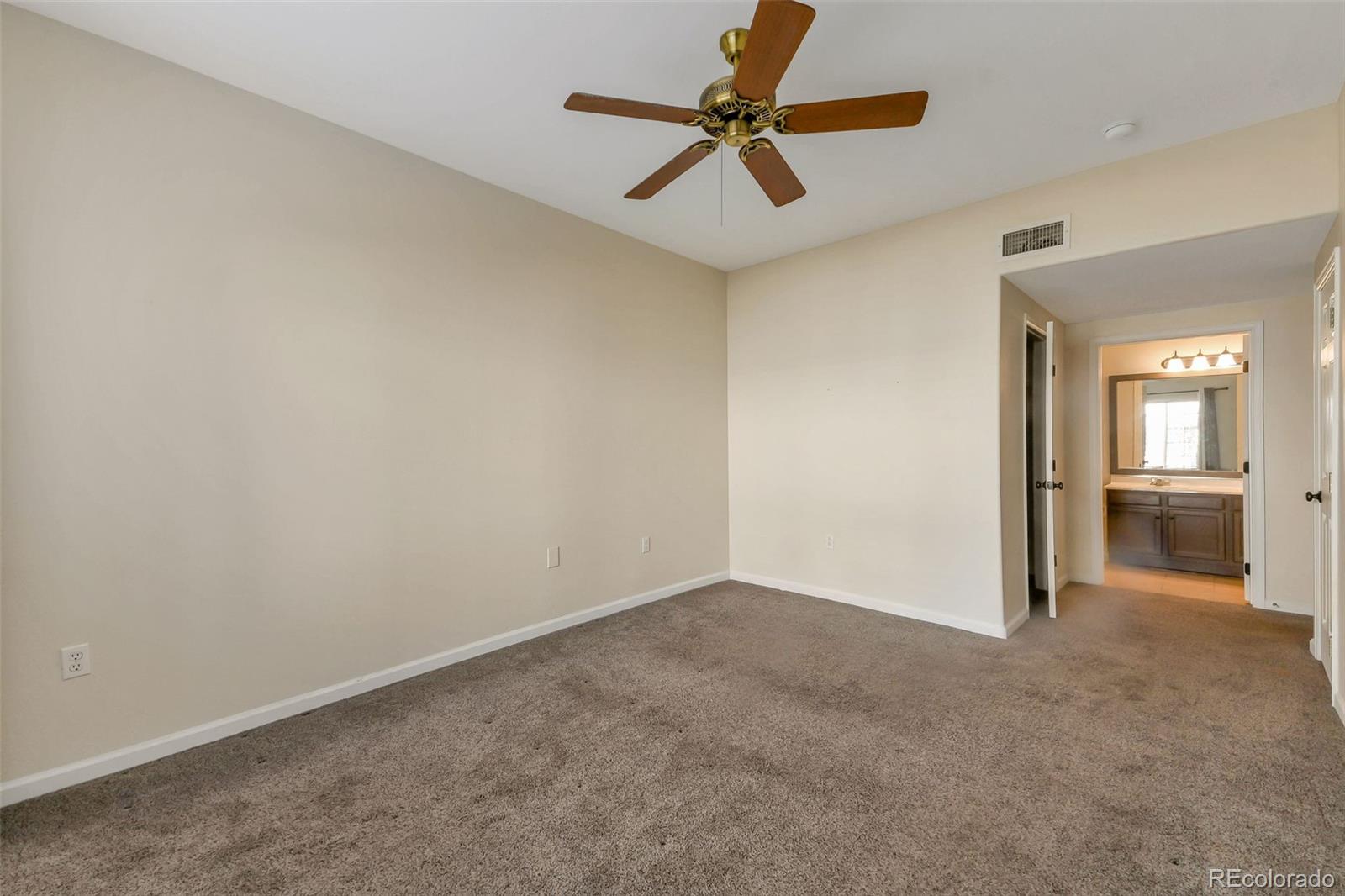 5435 S Dover Street Littleton CO 80123