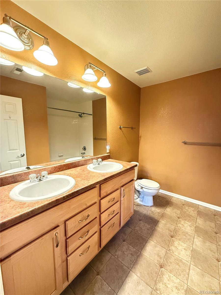 9786 Mayfair Street Englewood CO 80112