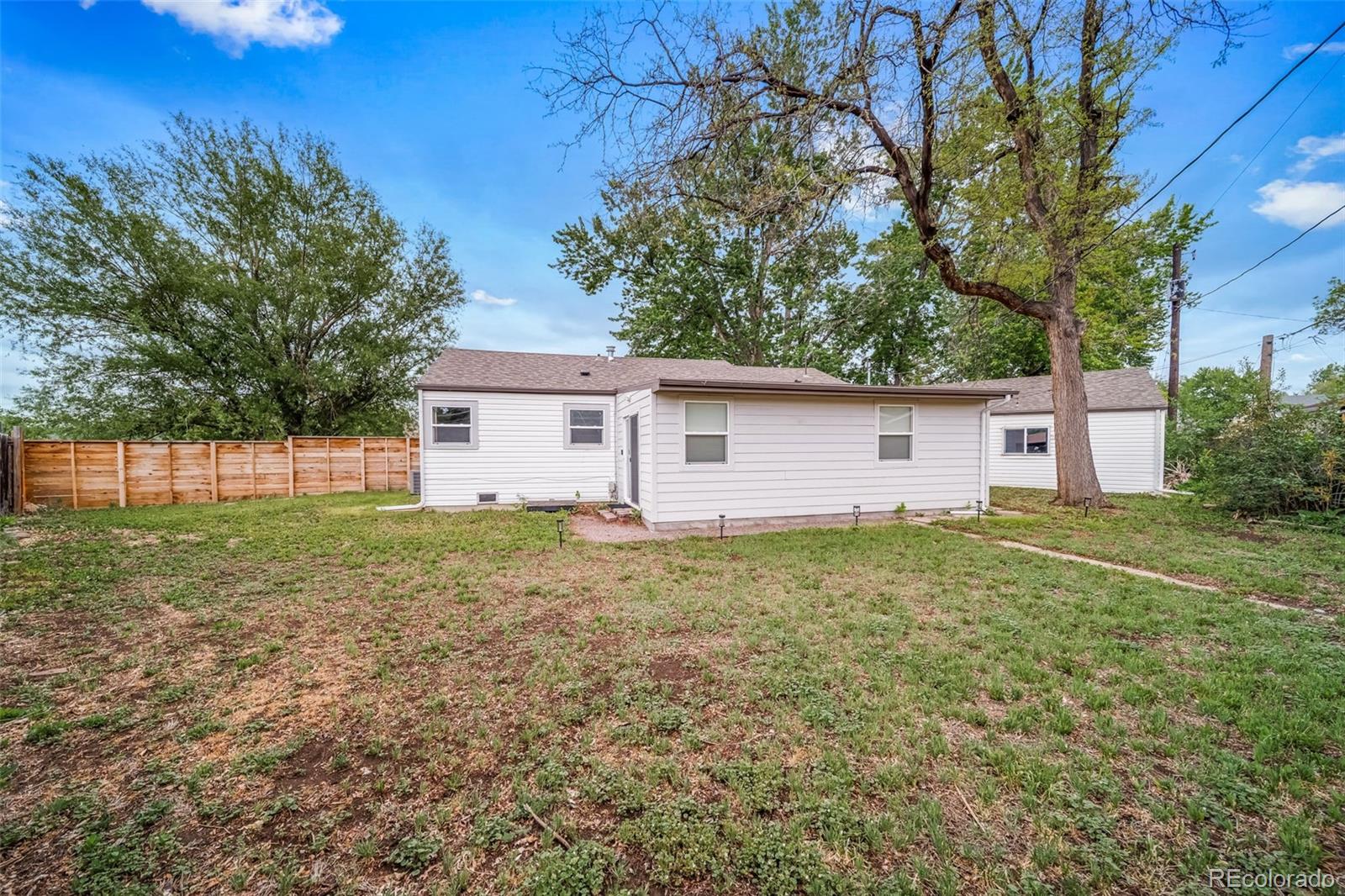 2395 S Irving Street Denver CO 80219