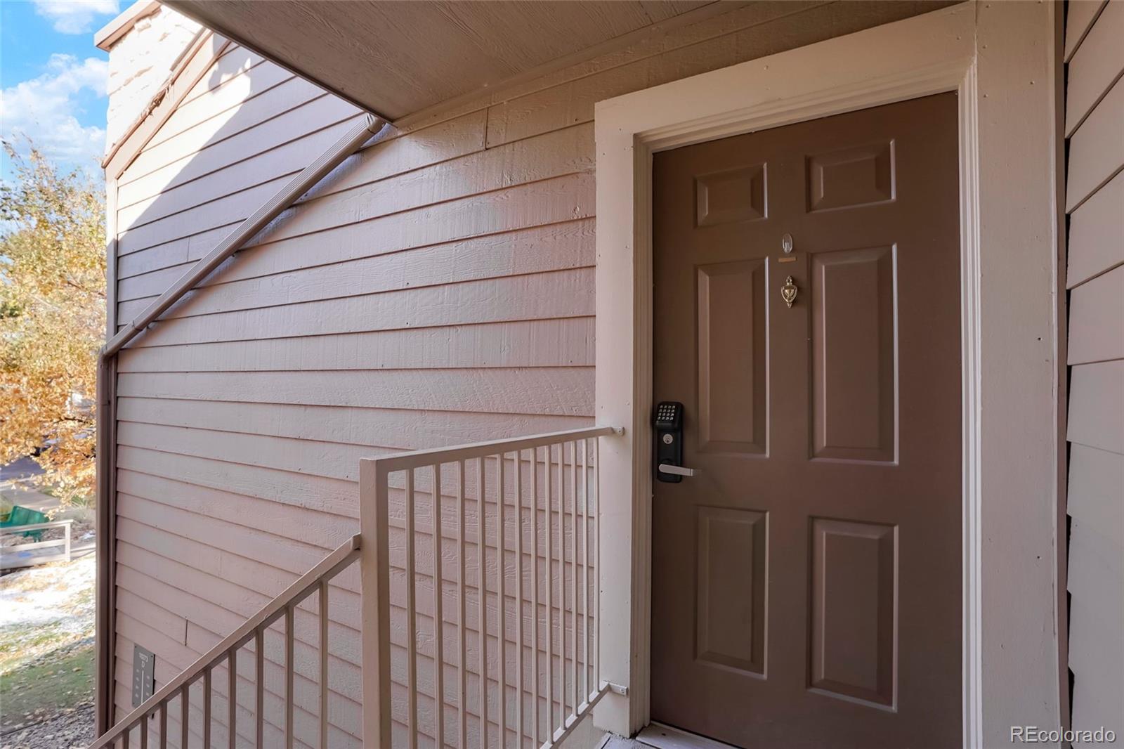 10273 E Peakview Avenue Englewood CO 80111