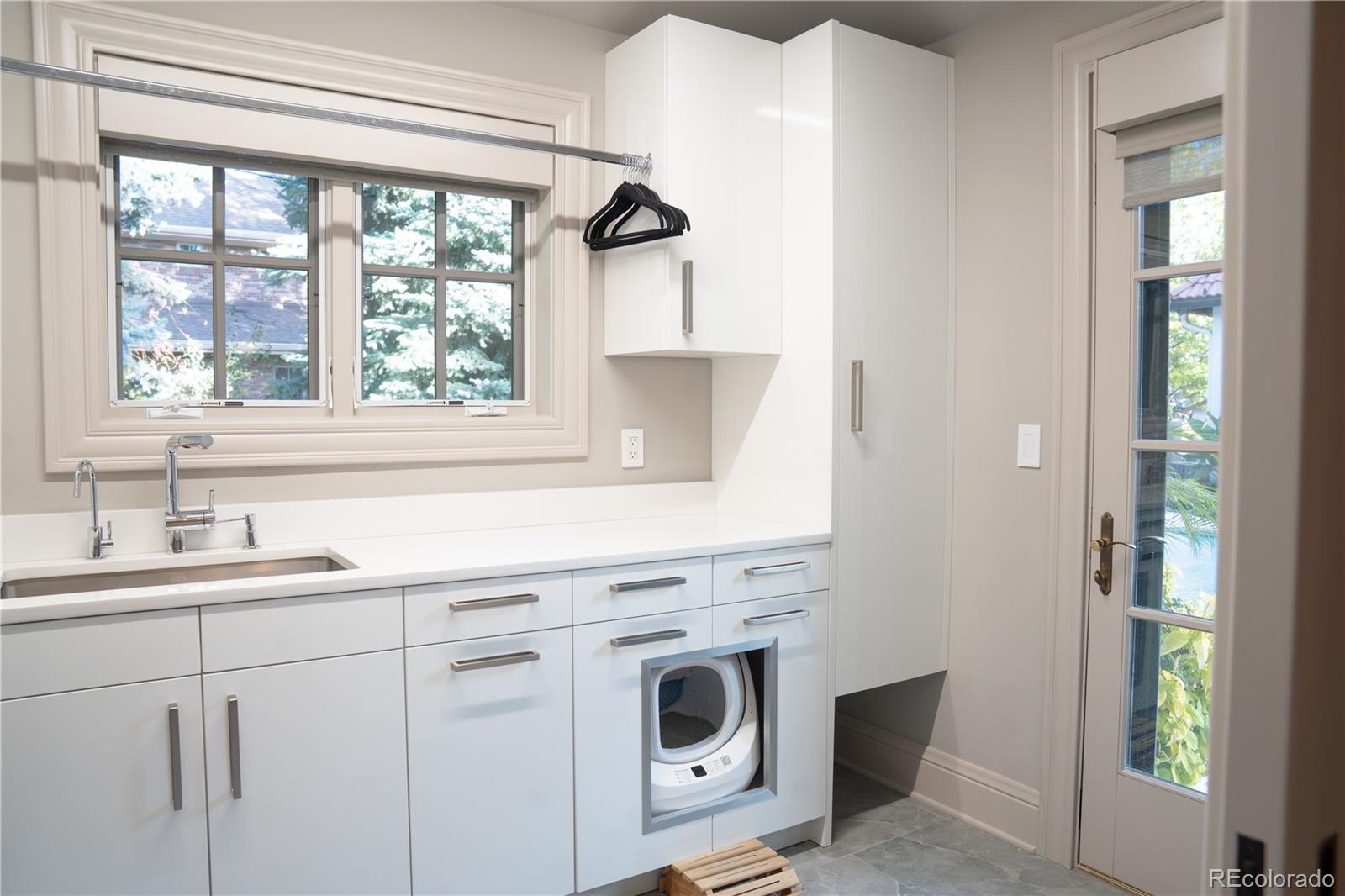 190 S Glencoe Street Denver CO 80246